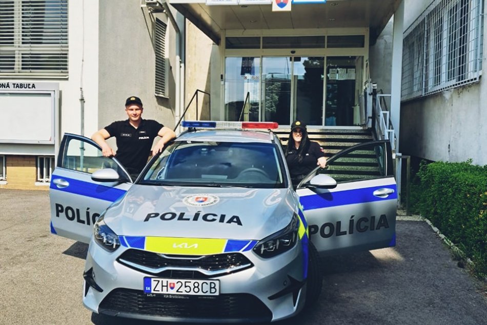 Ilustračný obrázok k článku HLASUJTE: Páčia sa vám NOVÉ policajné autá? V Banskobystrickom kraji už slúžia v teréne, FOTO