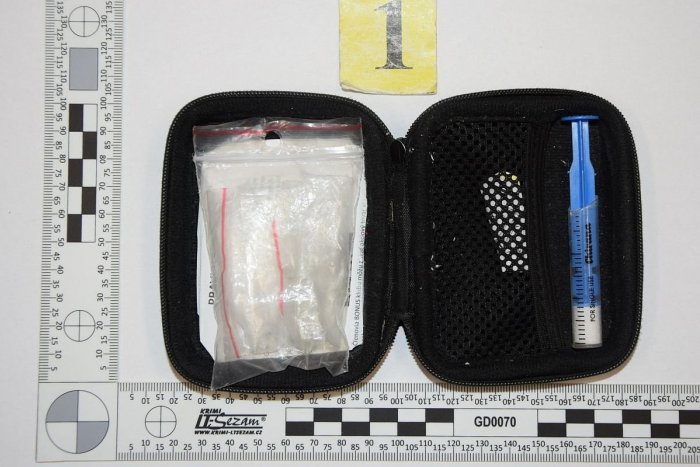 Ilustračný obrázok k článku Mali pervitín aj heroín: Policajtom sa podarilo chytiť troch DÍLEROV drog
