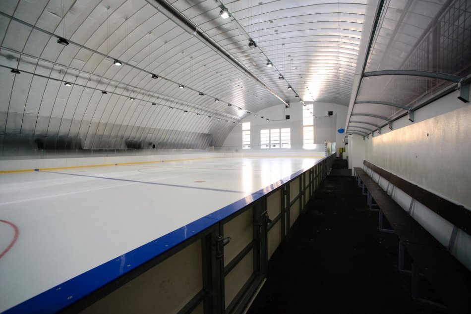 Ilustračný obrázok k článku Deti majú obmedzené možnosti trénovania na ľade: V Snine túžia po hokejovej hale už roky