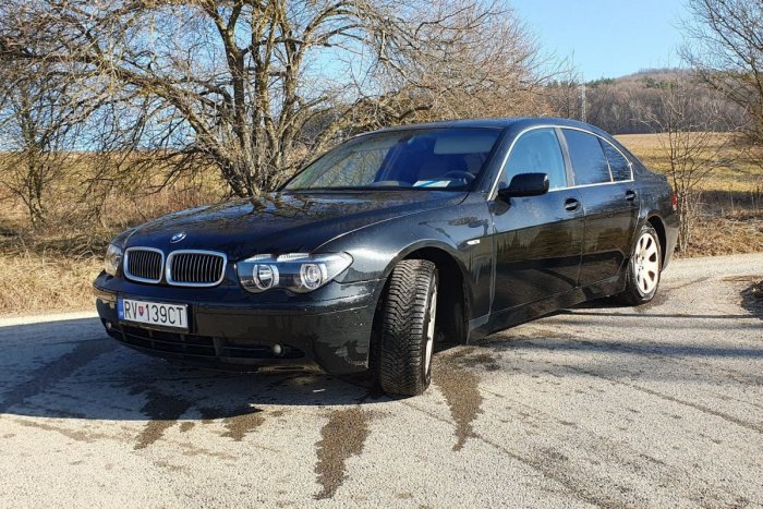 Ilustračný obrázok k článku NEKÚPITE štátne BMW? Predtým stálo 54-tisíc eur, teraz je na predaj za TRITISÍC!