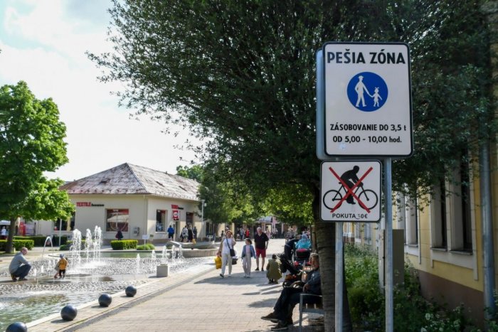 Ilustračný obrázok k článku V Piešťanoch skúšajú NOVINKU: Cyklisti budú mať povolený vjazd na pešiu zónu