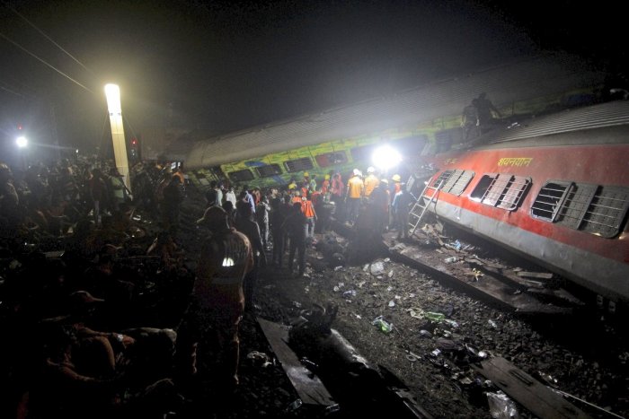 Ilustračný obrázok k článku Najhoršie nešťastie za 30 rokov: Zrážka vlakov v Indii si vyžiadala najmenej 288 obetí