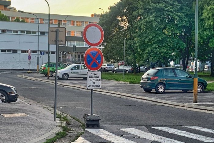 Ilustračný obrázok k článku NOVINKY v parkovaní: Pre ďalšie ulice v Petržalke platia PRÍSNEJŠIE podmienky