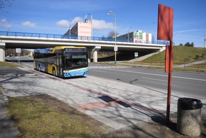 Ilustračný obrázok k článku Košičania, ak cestujete MHD, je tu veľká ZMENA: Pozor, aby vám neušiel autobus spred nosa!