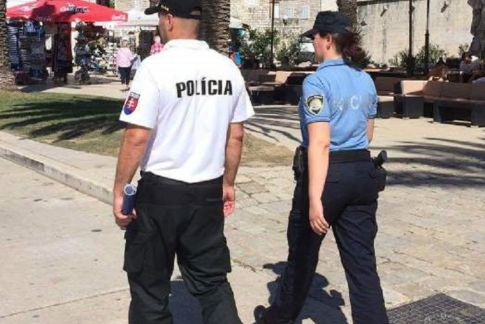 Ilustračný obrázok k článku Idete do Chorvátska? Slovenskí policajti vám pomôžu v TÝCHTO oblastiach!