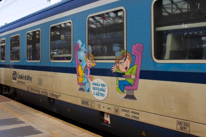 Ilustračný obrázok k článku Manželia z Ukrajiny vystúpili z vagóna, aby si ZATELEFONOVALI: Vlak odišiel aj s BATOĽAŤOM!
