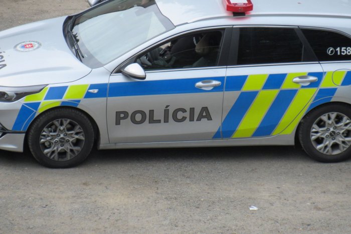 Ilustračný obrázok k článku Bláznivý počin dvoch mužov v Lomničke: Fyzicky zaútočili na policajtov!
