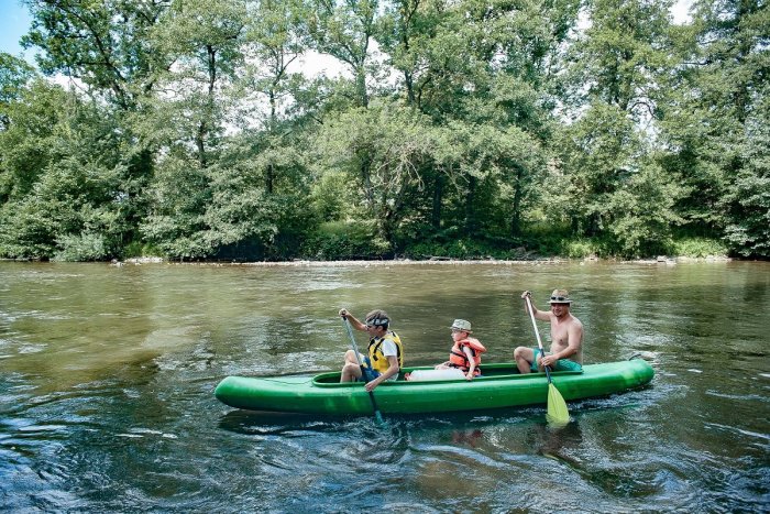 Ilustračný obrázok k článku TIP na prázdninový zážitok: Užite si s deťmi splavovanie rieky Hron!