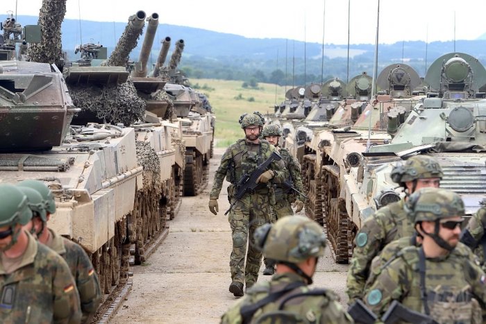 Ilustračný obrázok k článku Španielsko vyšle na Lešť 700 vojakov: Privezú si tanky aj obrnené vozidlá