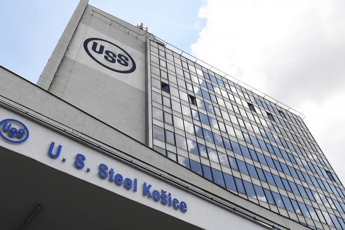 Ilustračný obrázok k článku U. S. Steel Košice v lete SKRACUJE pracovný čas: Zamestnancom vyplatí náhradu mzdy