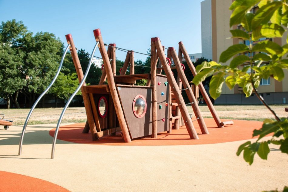 Ilustračný obrázok k článku V Nitre obnovili SEDEM detských ihrísk: Mesto za ne zaplatilo vyše 420-tisíc eur