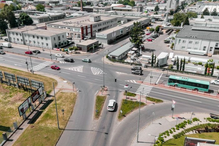 Ilustračný obrázok k článku V Trnave pokračuje budovanie SMART križovatiek: Práce sa v auguste dotknú dvoch miest
