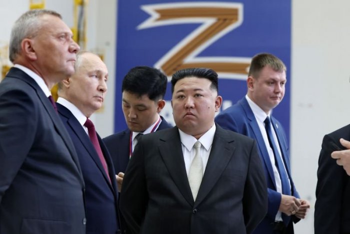 Ilustračný obrázok k článku Vtipné VIDEO zo stretnutia Putina a Kima: Cítim túto sk**venú realitu, preložil tlmočník