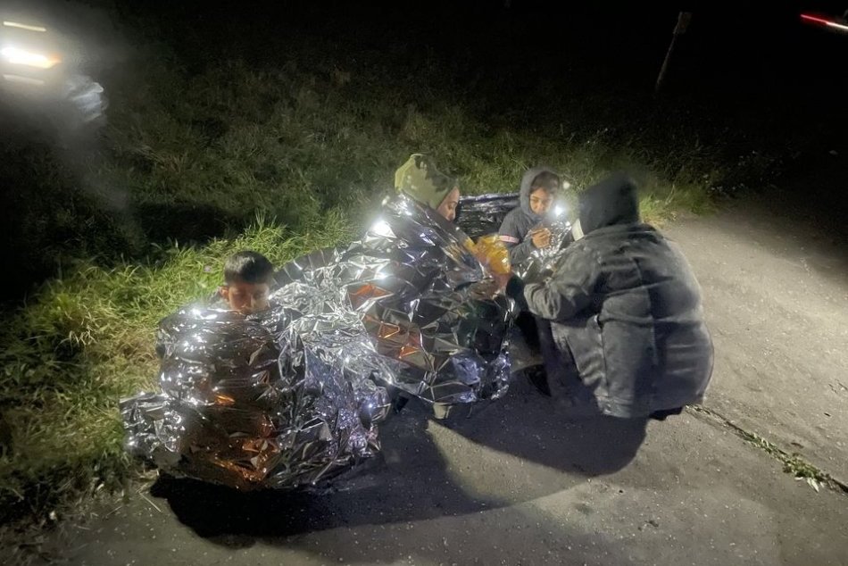 Ilustračný obrázok k článku S migrantmi je to v Bratislave VÁŽNE: V noci skoro vonku ZMRZLO bábätko! FOTO