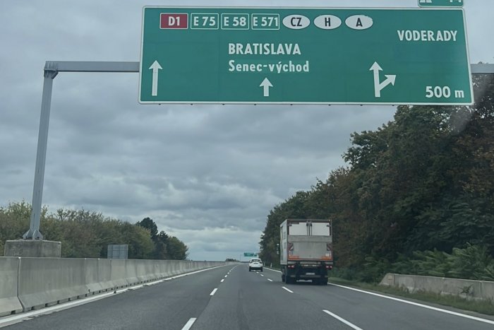 Ilustračný obrázok k článku VODIČI, na diaľnici D1 z Bratislavy do Senca buďte OPATRNÍ: Bude čiastočne uzatvorená!
