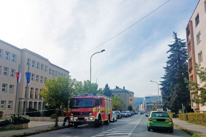 Ilustračný obrázok k článku Niekto nahlásil bombu na súdoch: V akcii sú kvôli tomu hasiči v CELOM Prešovskom kraji