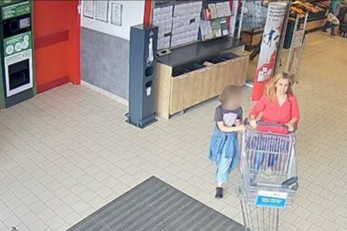 Ilustračný obrázok k článku Polícia sa pýta na ženu z prešovského obchodu: Môže vedieť viac o stratenej peňaženke