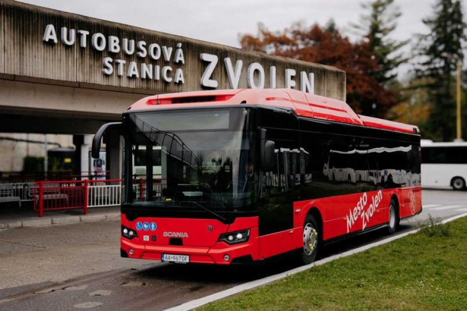 Ilustračný obrázok k článku Zvolenčanov odvezú 4 NOVÉ autobusy MHD: Čím sa líšia od ostatných? FOTO