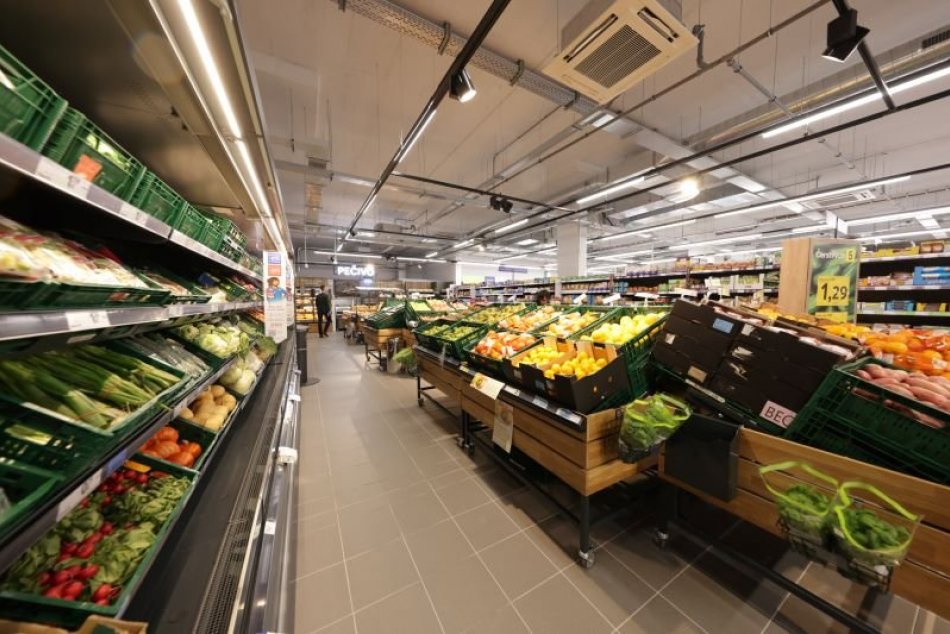 Ilustračný obrázok k článku Tesco otvorilo NOVÝ supermarket: Kde si Bratislavčania môžu pohodlne nakúpiť?
