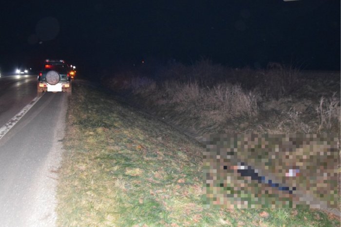 Ilustračný obrázok k článku Na východnom Slovensku kosila SMRŤ: Chodca zrazilo auto, zraneniam na mieste podľahol