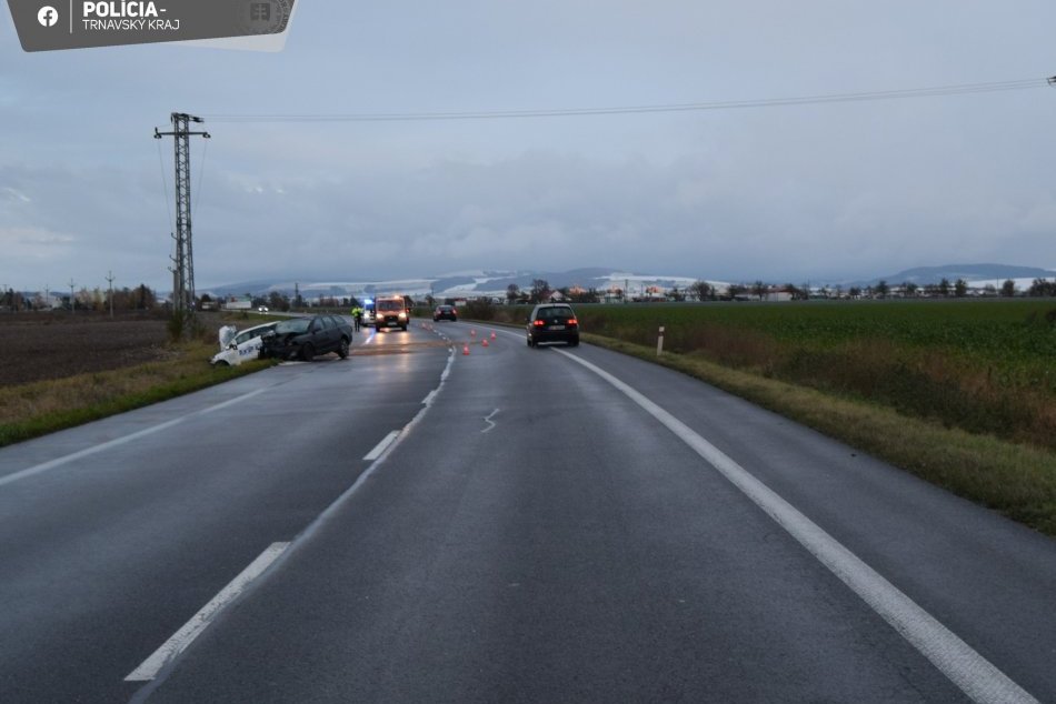 Ilustračný obrázok k článku V smere do Popradu došlo k nehode: Zranili sa 3 osoby, žena ostala v aute zakliesnená!