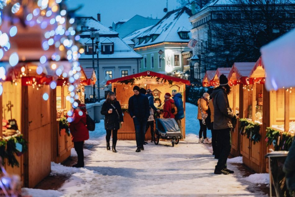 Ilustračný obrázok k článku Chcete podporiť miestnych REMESLENÍKOV? V Bystrici odštartujú REGIONÁLNE vianočné trhy