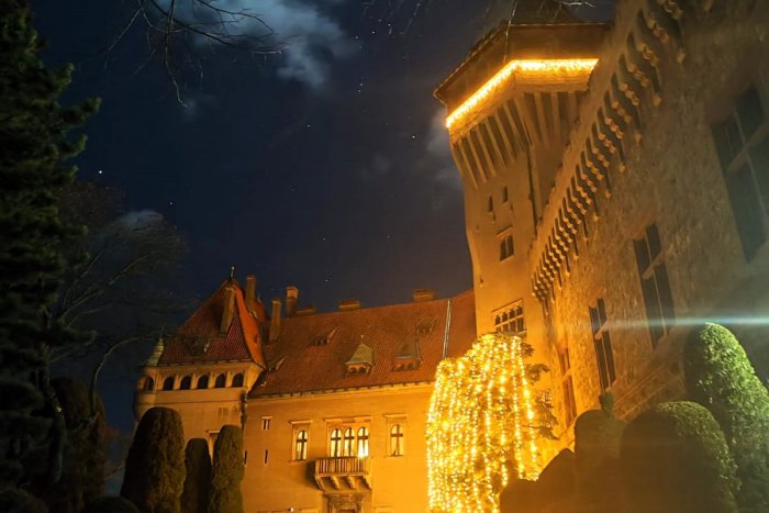 Ilustračný obrázok k článku Smolenický zámok sa vráti do minulosti: Pripomenie aj vianočné zvyky Pálffyovcov