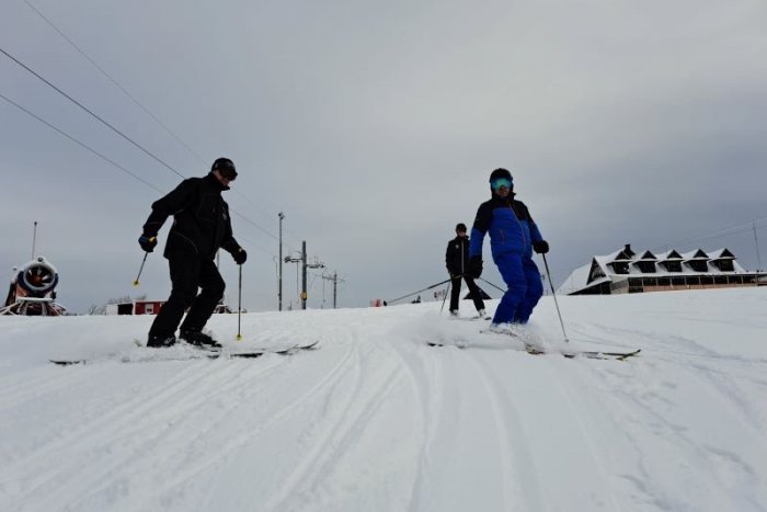 Ilustračný obrázok k článku Viaceré lyžiarske strediská OTVÁRAJÚ svoje brány: Kde sú najlepšie podmienky na lyžovanie?