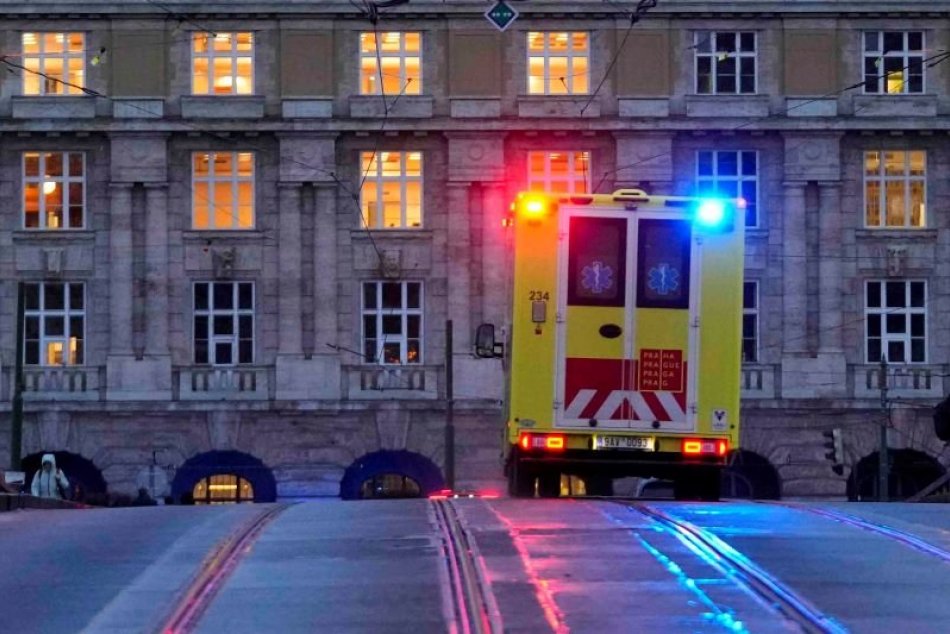 Ilustračný obrázok k článku KRVAVÁ dráma! Polícia ZNEŠKODNILA strelca, ktorý v Prahe ZABIL najmenej 15 ľudí