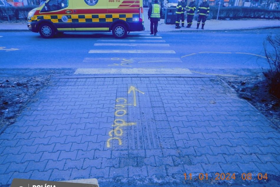 Ilustračný obrázok k článku Chlapca ZRAZILO auto priamo na priechode: So ZRANENIAMI skončil v nemocnici, FOTO