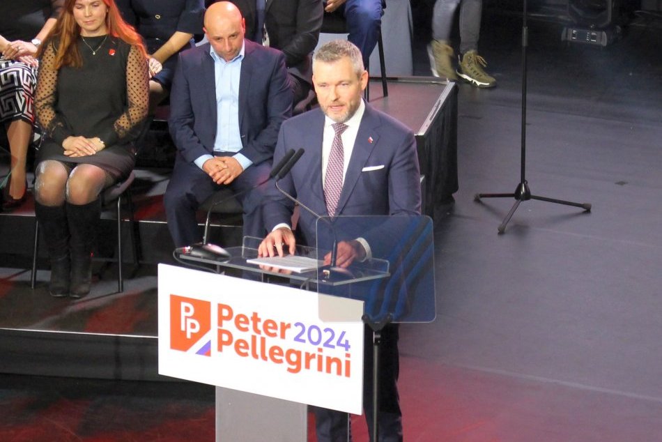 Ilustračný obrázok k článku Slovensko už potrebuje POKOJ, dohadom je KONIEC: Pellegrini bude kandidovať za prezidenta SR