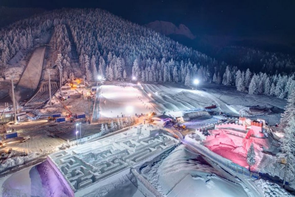 Ilustračný obrázok k článku Navštívte NAJVÄČŠÍ snežný labyrint kúsok od Slovenska: Za pár eur zažijete novú ATRAKCIU