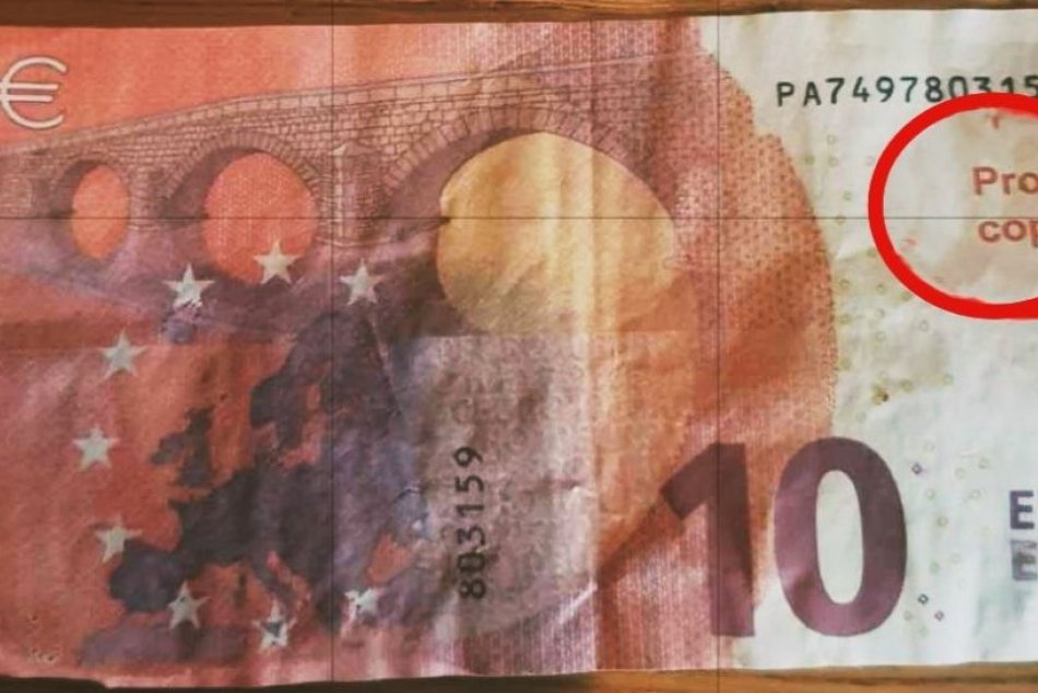 Ilustračný obrázok k článku Skontrolujte si PENIAZE: Polícia zistila v obehu FALZIFIKÁTY bankoviek, FOTO