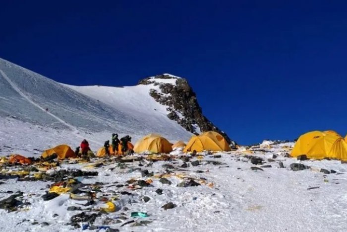 Ilustračný obrázok k článku Smradľavé hory: Mount Everest sa topí v ľudských VÝKALOCH! Turisti, BERTE SI ICH so sebou
