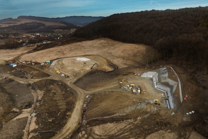 Ilustračný obrázok k článku AKTUÁLNE zo stavby, kde postavia tunel Okruhliak: Raziť sa bude NOVOU rakúskou metódou