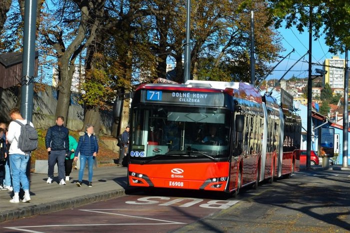 Ilustračný obrázok k článku DPB modernizuje trolejbusovú trať na Dolné hony: Chce zvýšiť komfort cestujúcich