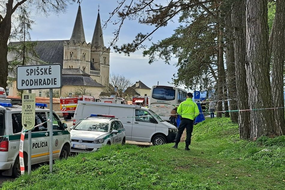 Ilustračný obrázok k článku Tragédia autobusu na Spiši: Vodič NEZATIAHOL ručnú brzdu, zomreli dvaja MLADÍ ľudia