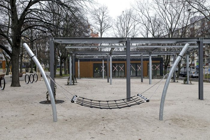 Ilustračný obrázok k článku Nové Mesto OFICIÁLNE otvorí zrevitalizovaný park na Račianskom mýte: Prešiel veľkou obnovou