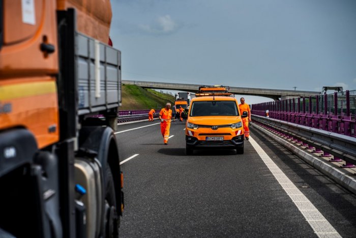 Ilustračný obrázok k článku Na diaľnici D1 pri Trnave budú frézovať cestu: Práce sa začnú o pár dní