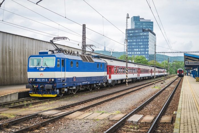 Ilustračný obrázok k článku Železnice spustili sezónnu linku z Bratislavy do chorvátskeho Splitu za SUPER CENU