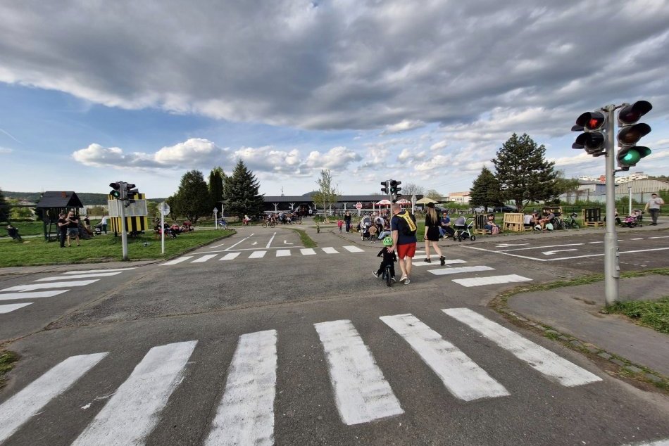 Ilustračný obrázok k článku Detské dopravné ihrisko v Prešove je OPÄŤ v prevádzke! Pripravili aj VEĽKÚ novinku, FOTO