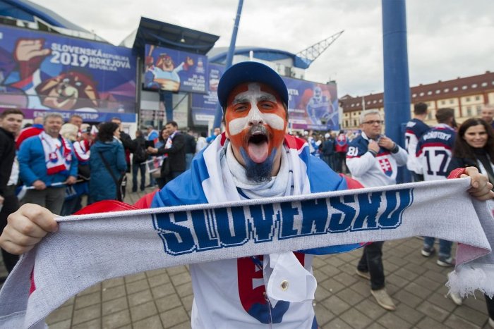 Ilustračný obrázok k článku Slovensko chce opäť organizovať MS v hokeji! TOTO však môže našim plánom zlomiť väz
