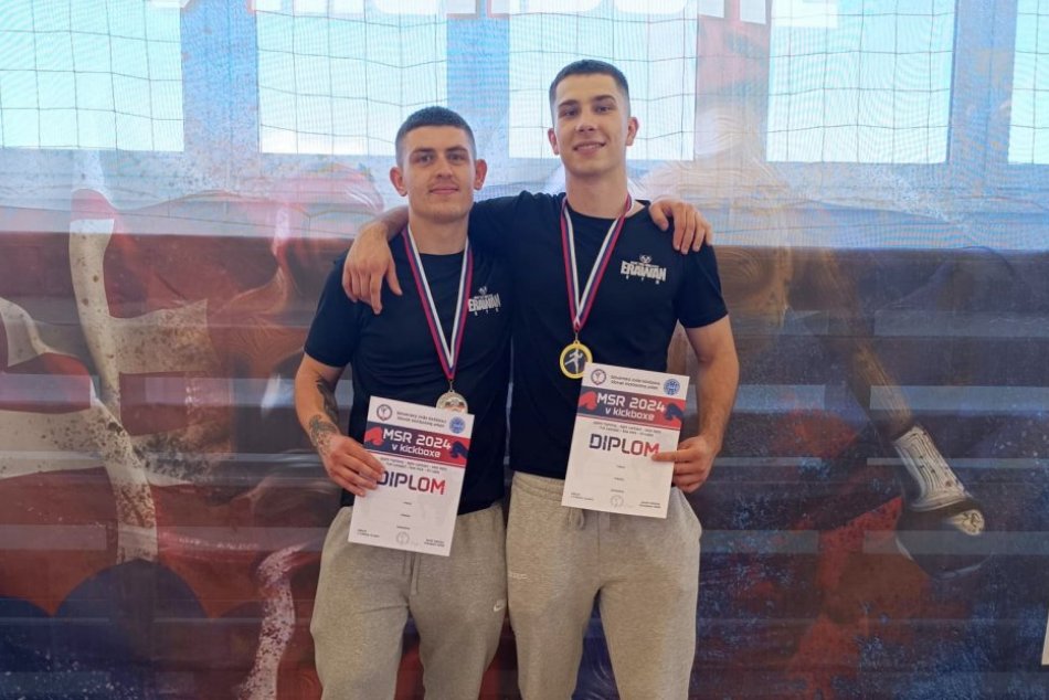 Ilustračný obrázok k článku Bystrickí kickboxeri podali EXCELENTNÉ výkony: Máme MAJSTRA aj VICEMAJSTRA Slovenska, FOTO