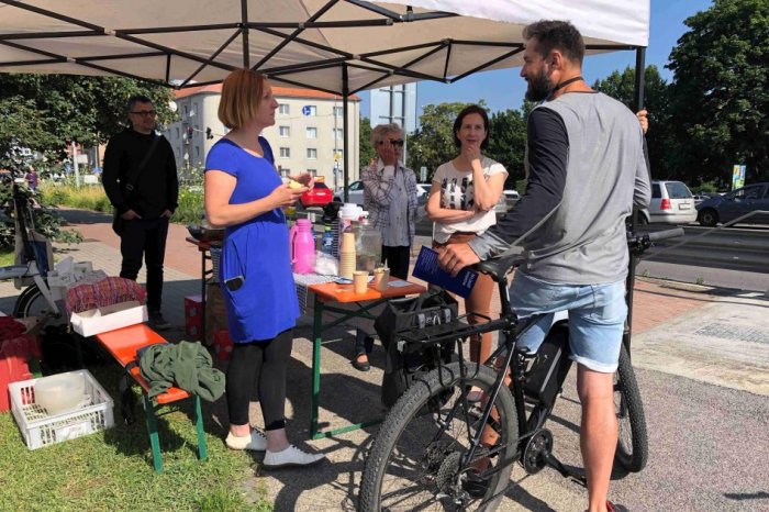 Ilustračný obrázok k článku Prešovčanom sa budú rozdávať dopravné karty zdarma: A opäť môžu využiť cykloraňajky