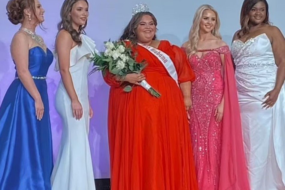 Ilustračný obrázok k článku Porazila ŠTÍHLE! Nová Miss Alabama má 150 kíl a je morbídne obézna, ľudia sa BÚRIA