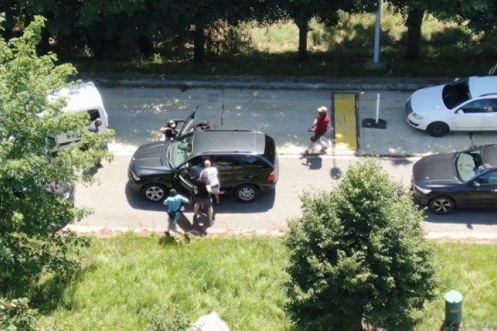 Ilustračný obrázok k článku Polícia dlhodobo monitorovala drogovú scénu v Prešove: A dílera zadržala priamo pri čine