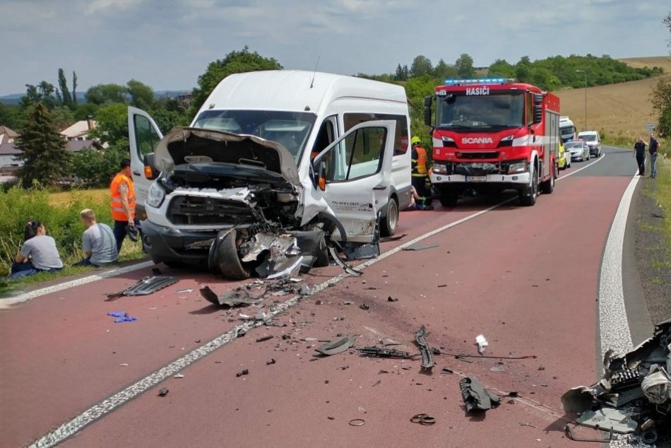 Ilustračný obrázok k článku V Česku HAVAROVAL väzenský minibus: DVANÁSŤ zranených! FOTO