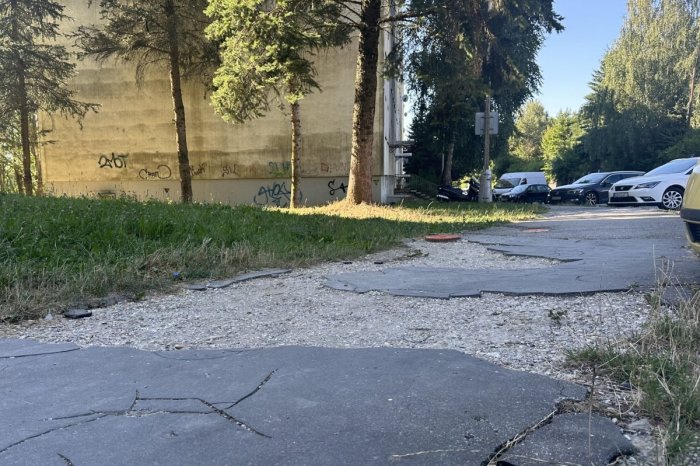 Ilustračný obrázok k článku Veľká obnova ciest a chodníkov: Mesto do nej tento rok investuje vyše 2,2 MILIÓNA eur