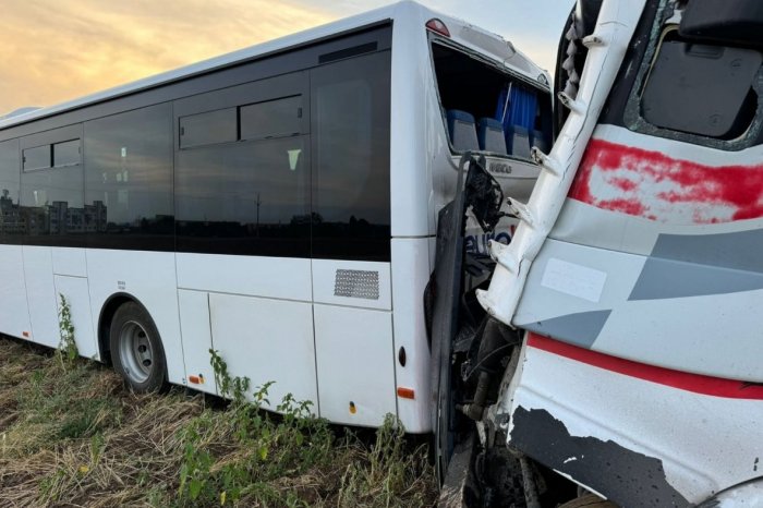 Ilustračný obrázok k článku Následky HROZIVEJ zrážky kamióna a autobusu: Dvaja ľudia sú vážnejšie zranení