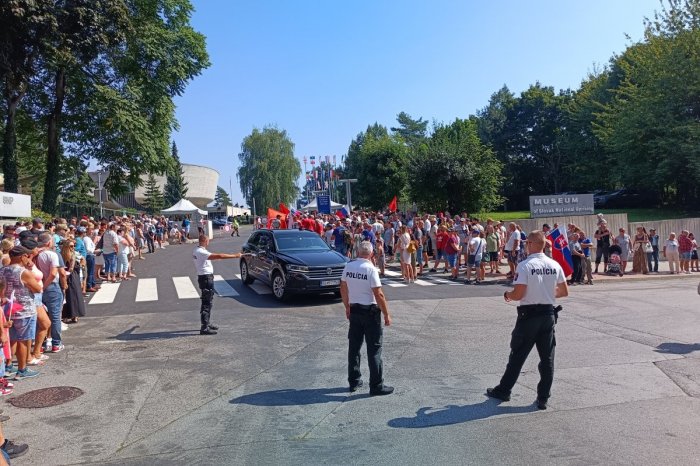 Ilustračný obrázok k článku Oslavy výročia SNP a Slovenský deň kroja prinesú OBMEDZENIA: UZAVRÚ sa ulice aj parkoviská